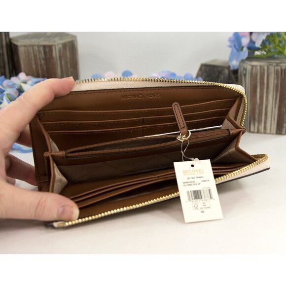 Michael Kors Vanilla Monogram Acorn Leather 3/4 Zip Around Lacey Wallet NWT - Picture 6 of 8